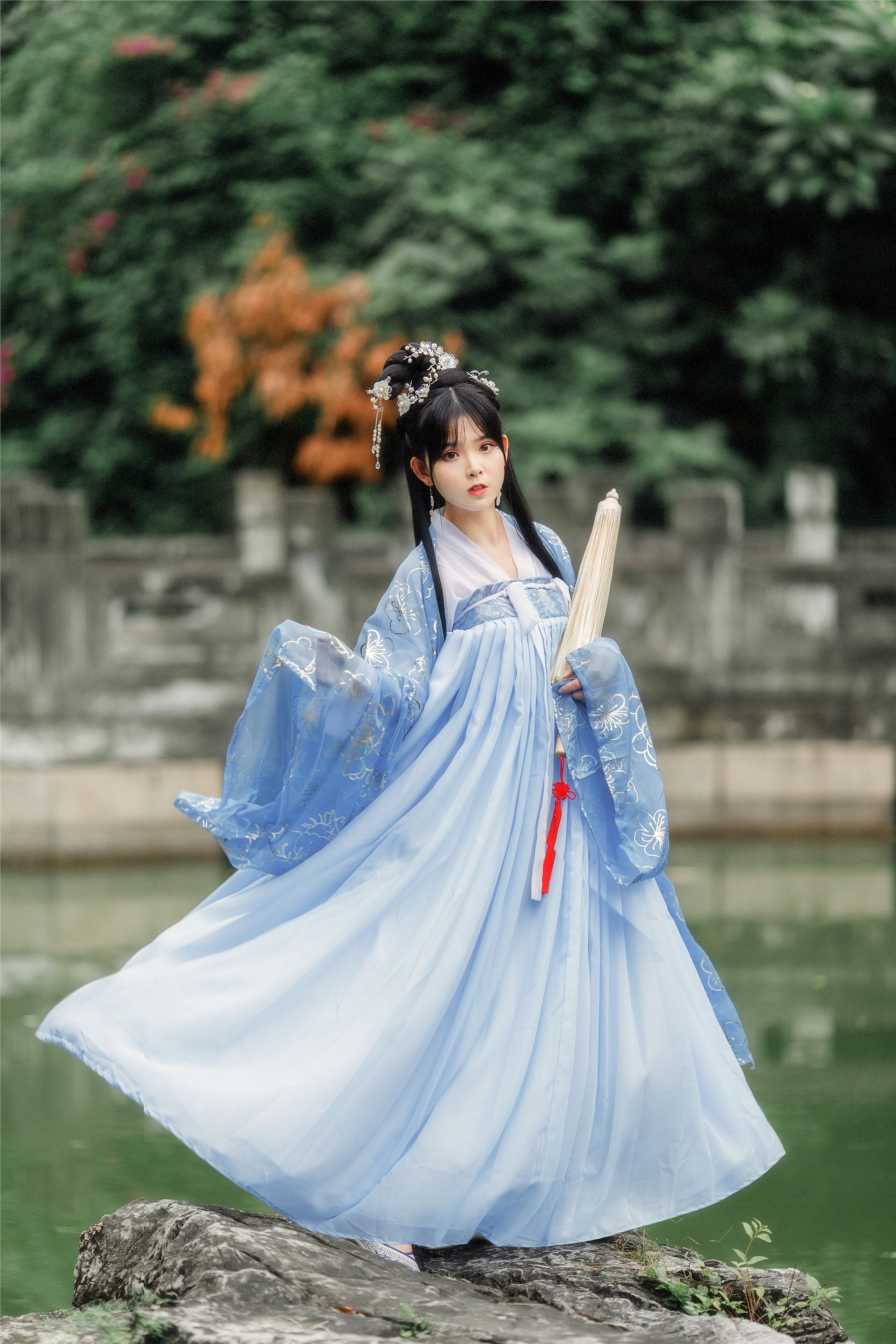 YITUYU艺图语 2021.09.04 送桃 悠然